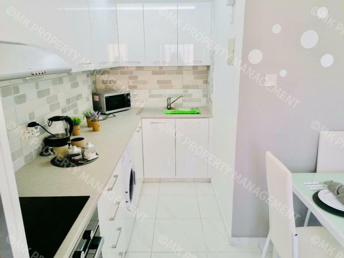 Lysia Sea-View Apartment ลาร์นาคา ภายนอก รูปภาพ